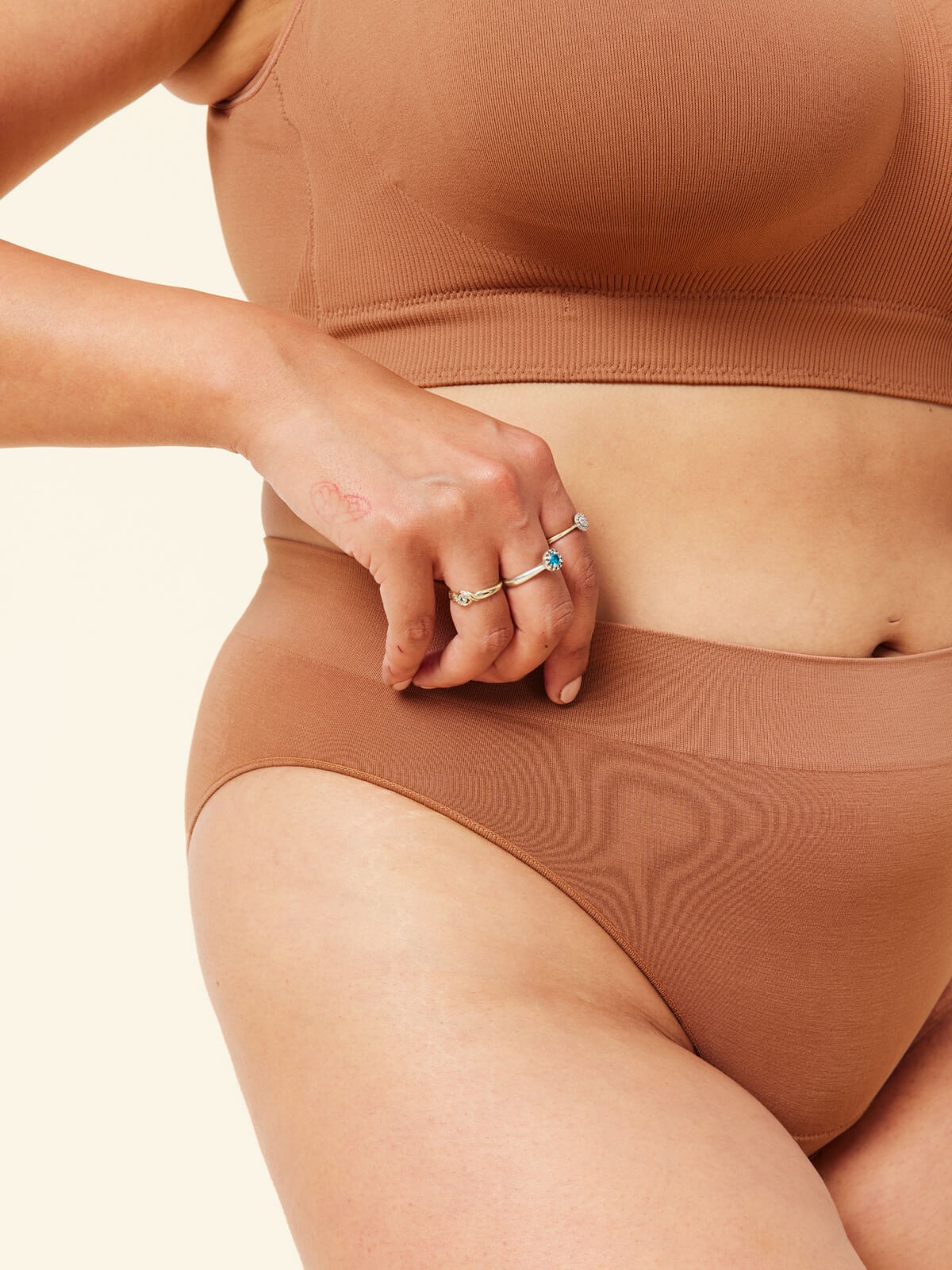 basic bikini brief - clay
